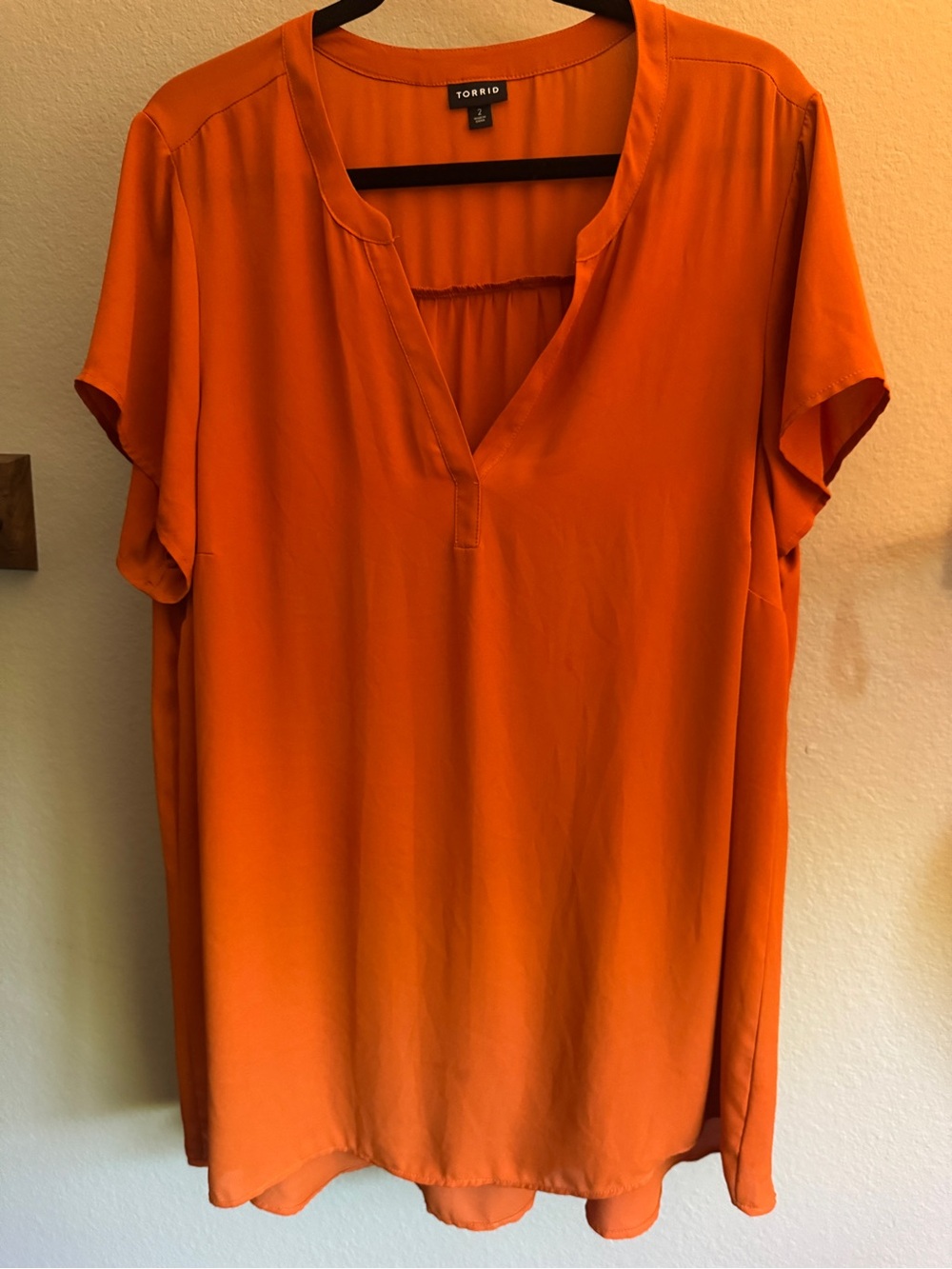 torrid Bright Orange Split V-Neck Short Sleeve Tunic